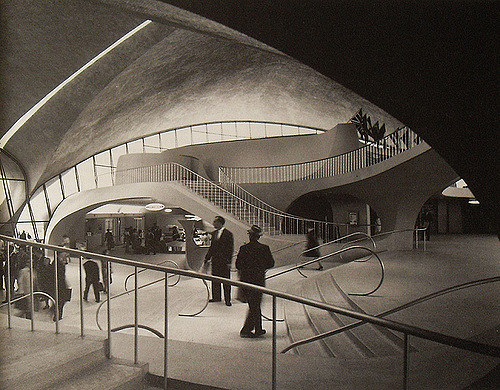 4365669974_5ac66d20bd_z